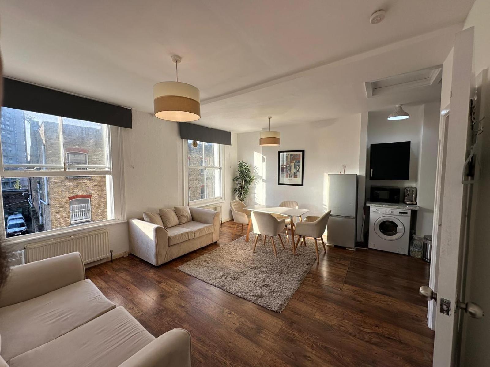Appartamento One Bed Victorian Flat,10 Min Walk To Paddington, Sleeps 4, Pet-Friendly Londra Esterno foto